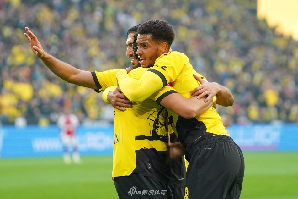 [CBA]双星闪耀 新疆男篮客场大胜吉林.