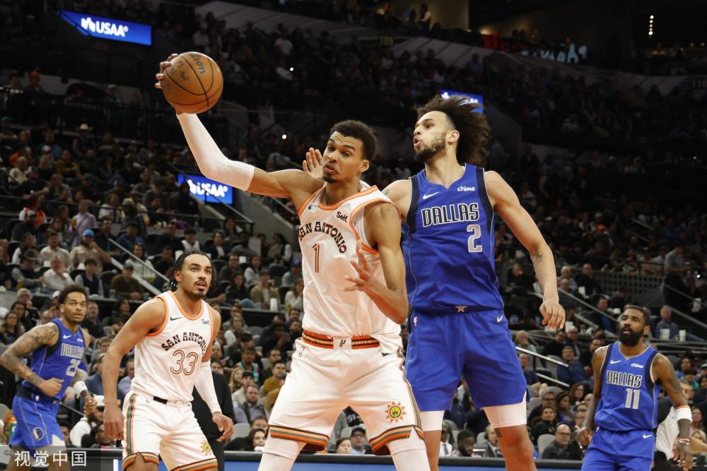 这一老一新 这一老一新